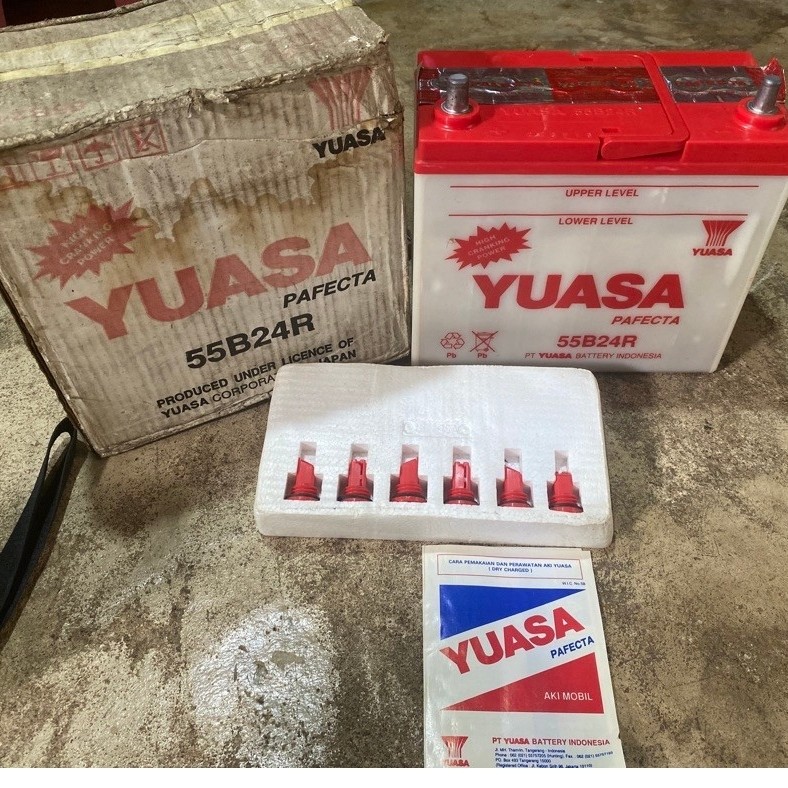 AKI BASAH MOBIL YUASA 55B24R/L 12V 45AH