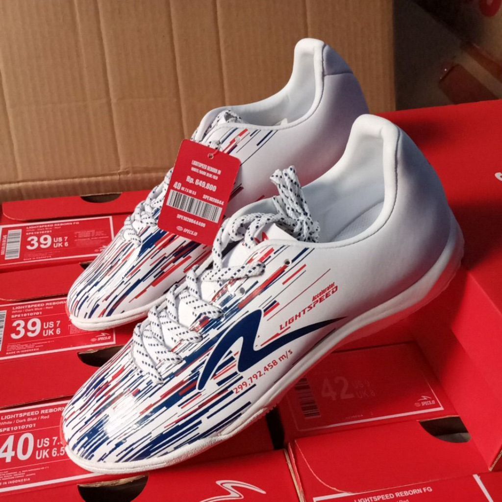 Sepatu Futsal specs Lightspeed Reborn  (100% original)