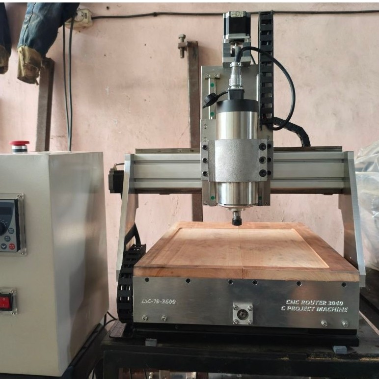 CNC router Area kerja 30x40cm spindle 1.5kw