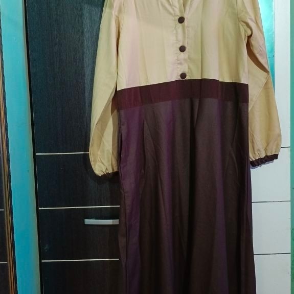 Preloved gamis 2 warna coklat muda x coklat tua