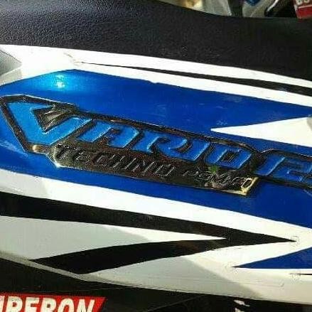 ~~~] EMBLEM HONDA VARIO TECHNO 125 2 DIMENSION STAINLESS 20cm x 4cm