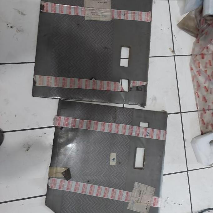 doortrim panther kotak short ori