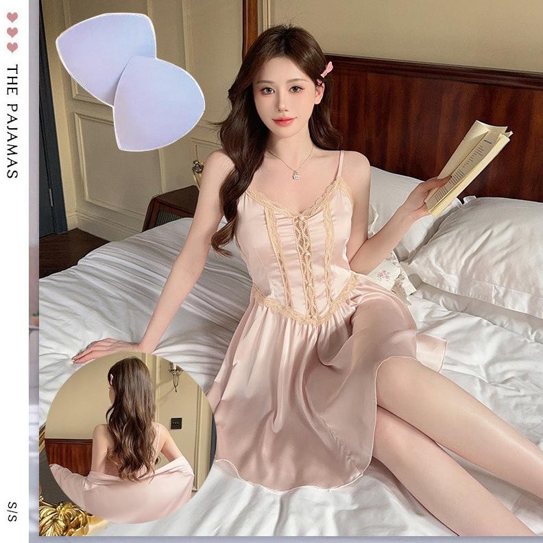Baju tidur suspender seksi dengan bantalan payudara