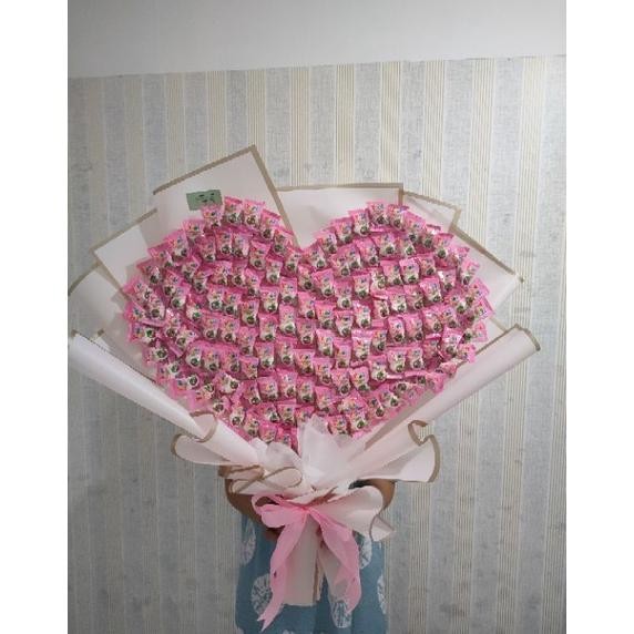 

Buket Permen Yupi / Hadiah Ulang Tahun/ Hadiah Anniversary/ Hadiah Wisuda