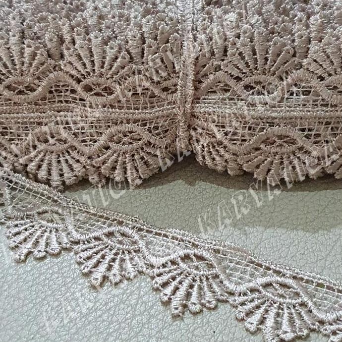 

------] Renda Bordir Giper 52936 Lebar 3 cm - Coklat Susu (15 Yard)