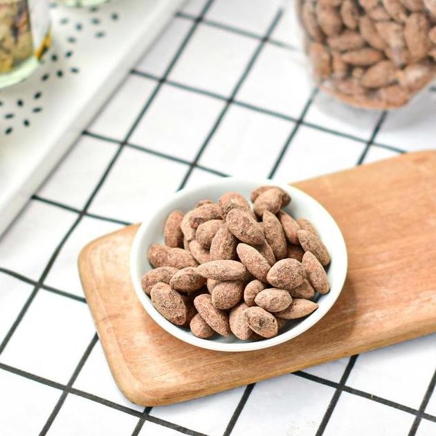 

Chocolate Roasted Almond Kacang Almond Panggang 250Gr