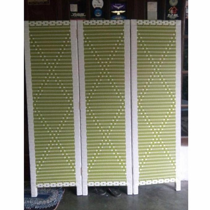 Partisi Sketsel Penyekat ruangan Lipat rotan sintetis 50170cm