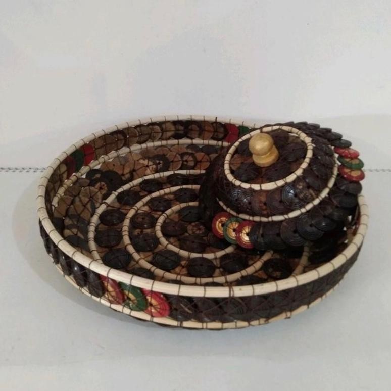 Bokor bali batok kelapa tempat bunga cantik + tutup Promo