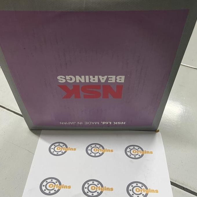 New  SPHERICAL ROLLER BEARING 22320 EAE4C3 MERK NSK ORIGINAL