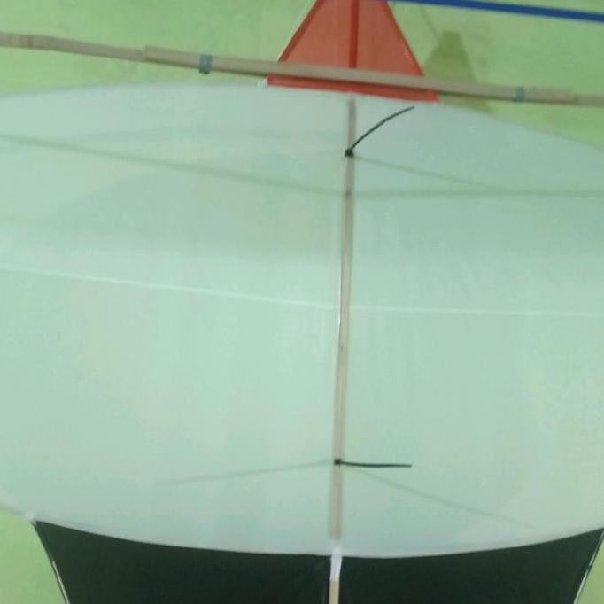 Layangan kuir bali 1 Meter bonus sendaren