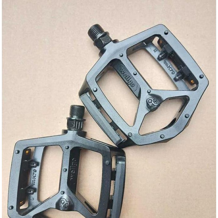 New  pedal wellgo m249 m195 alloy