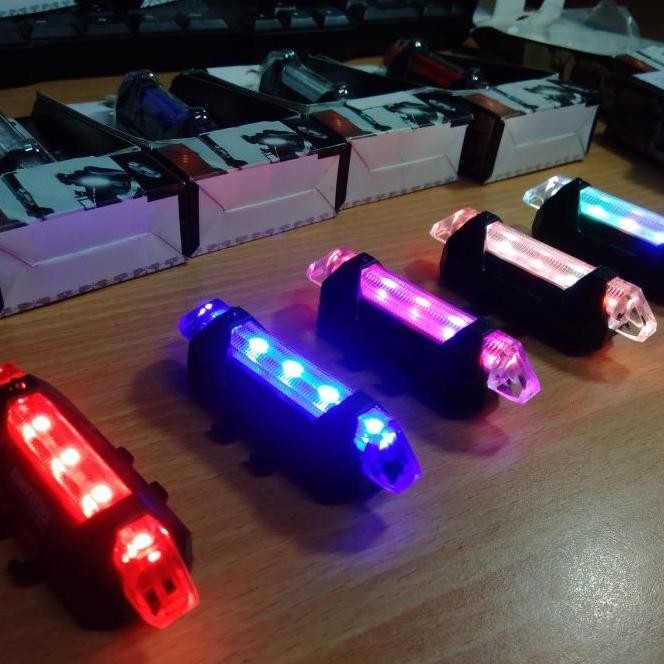 Lampu layangan baterai rechargeable