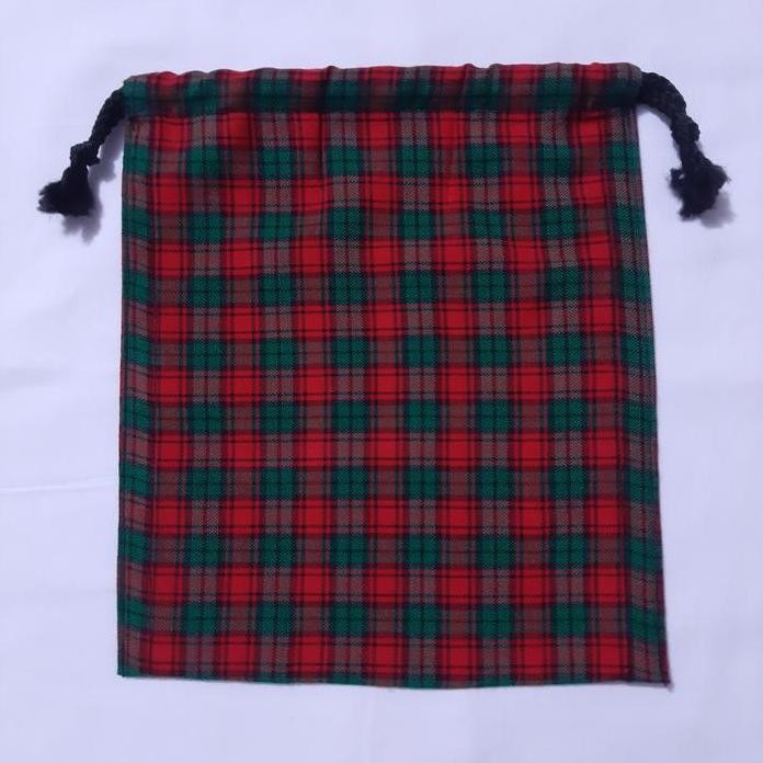 

Kualitas Goddie Bag 15 Cm X 20 Cm Per Pcs = 15.000. * Terima Ukuran Custom