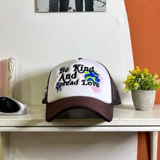 Truer Hat Be Kind Topi Jaring Insomnia Vibes