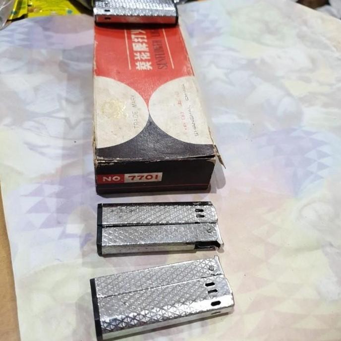 Korek api SUNFLOWER Lighter No.7701