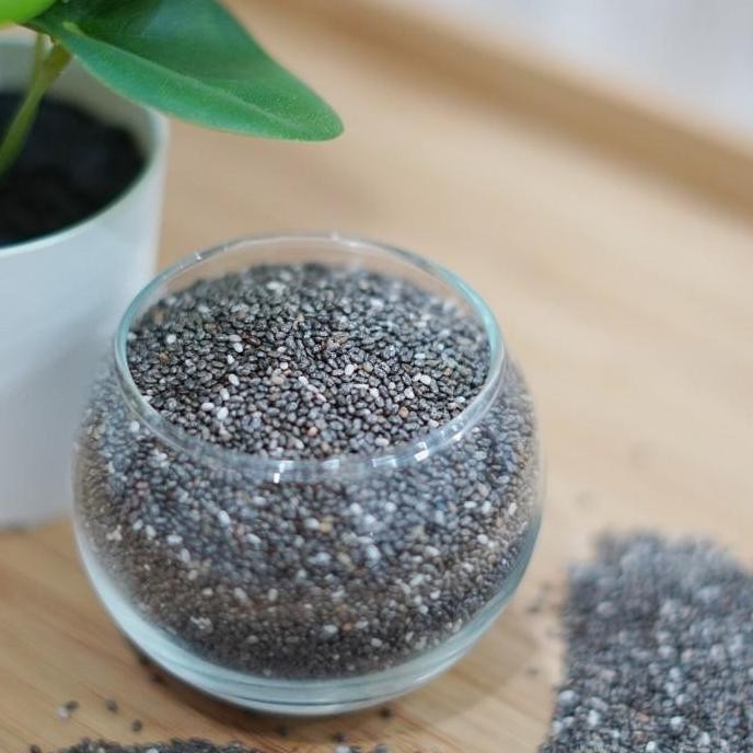 

(Good) Organic Black Chia Seed / Cia Seed 500 Gram Organik Safiya Herbal