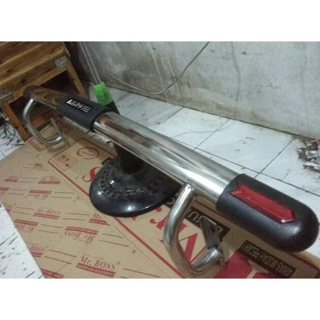 tanduk belakang avanza xenia