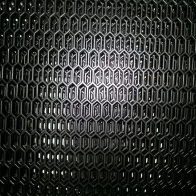 HALITAUTRENDS RAM GRILL UNIVERSAL MOBIL