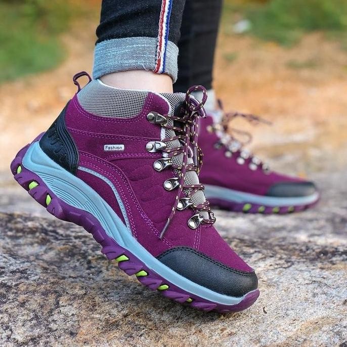 Sepatu Wanita Cewek Gunung Waterproof Anti-Slip Sepatu 138