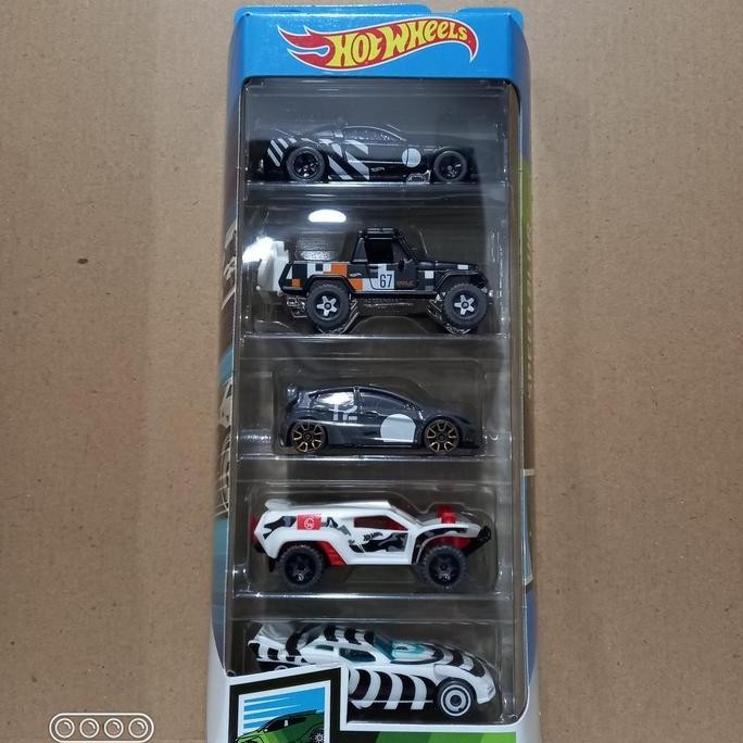 Hotwheels Gift Pack 5 Pcs Speed Blur Ford Fiesta Dll
