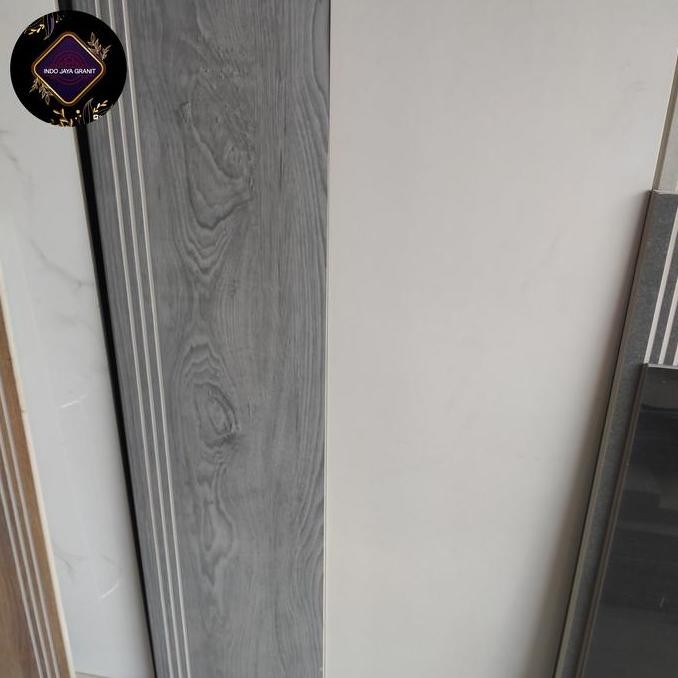 20 Pcs Granit Pijakan Anak Tangga 30100 100100 Motif Kayu Abu Kualitas Terbaik Harga Termurah