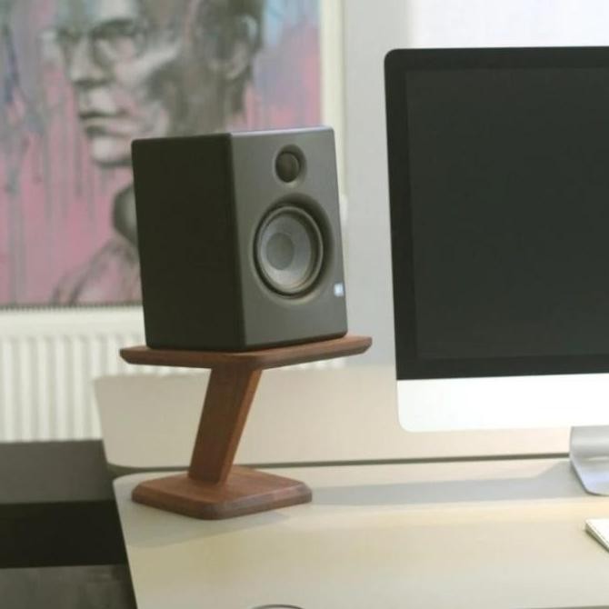 Wooden Speaker Stand / Meja Dudukan Spiker Monitor Spiker aktif