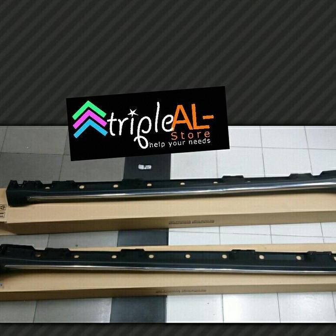 list Body Samping side skrit Innova Venturer orinal