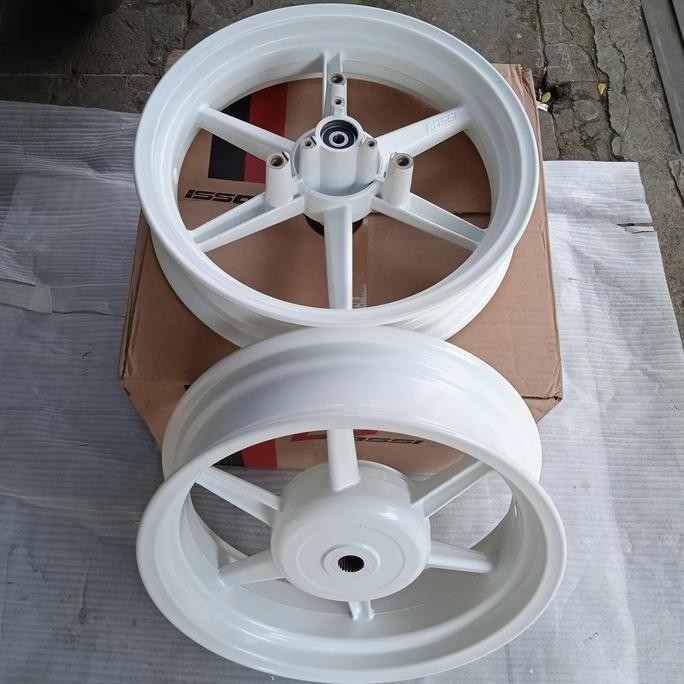 velg v rossi venom starmax ring14,300/400 palang 6(terbaru) aerox 155