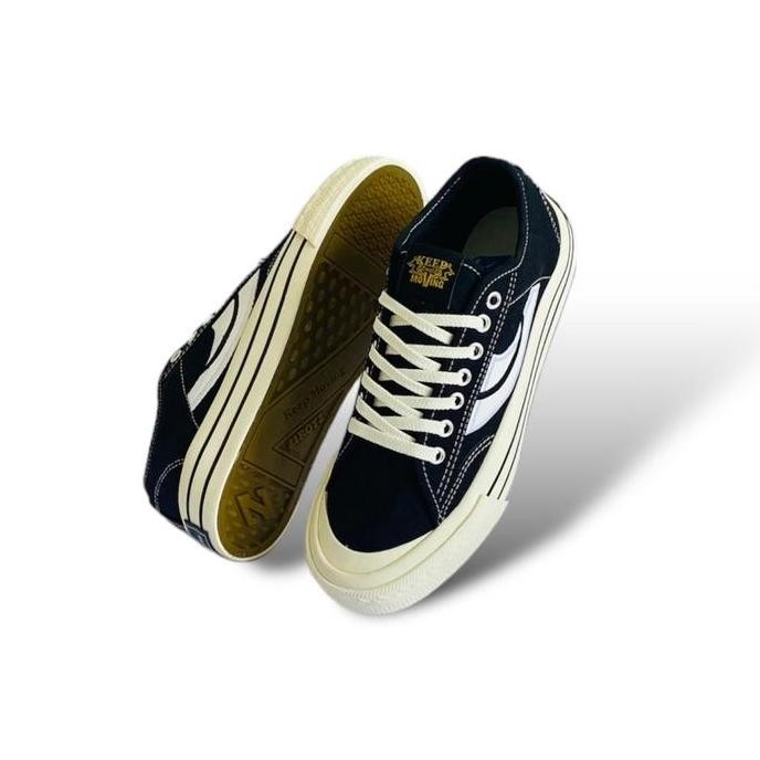 Sepatu Sneakers Wanita Pria Flexion Bw Low  Canvas Casual Shoes Sneakers Sport Tanpa Hak Hitam Dasar