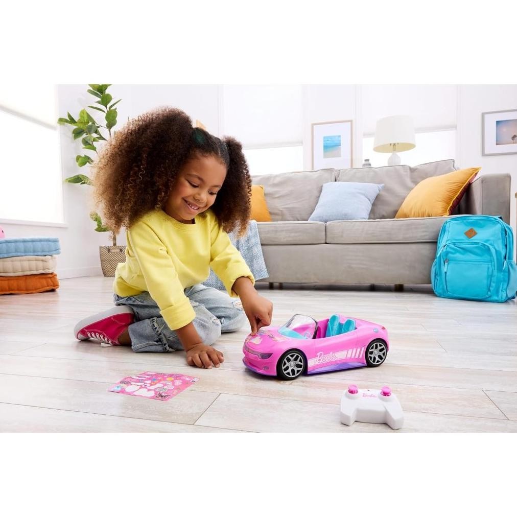 TERJAMIN ASLI MOBIL MAINAN RC BARBIE HOT WHEELS, MOBIL KONVERTIBEL PINK REMOTE CONTROL, DAPAT