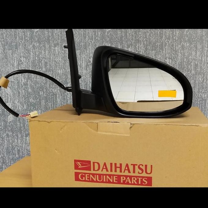 spion calya sigra 2016 KANAN (daihatsu)