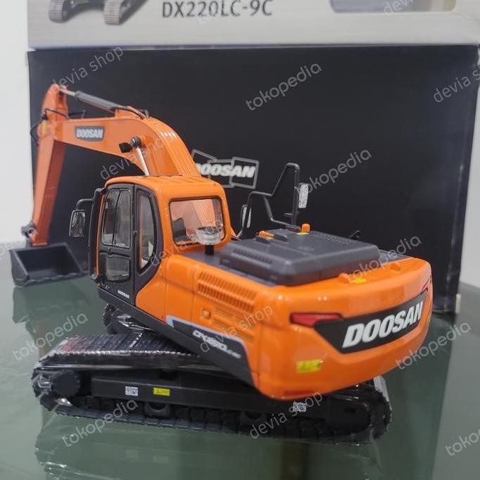 Miniatur Diecast Alat Berat Excavator Doosan Dh220Lc