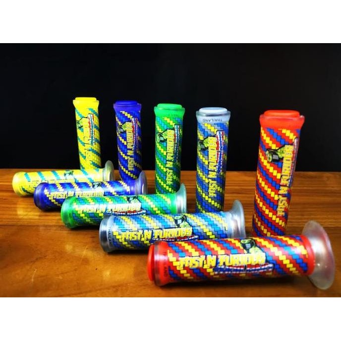 Hand grip carbon warna warni karbon karet empuk beat vario satria fu jupiter mx semua motor grip ff 