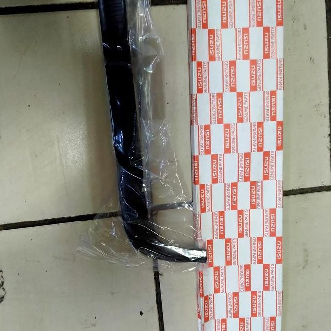 KARET LIST KACA DEPAN / MOLDING KACA DEPAN ISUZU PANTHER KAPSUL