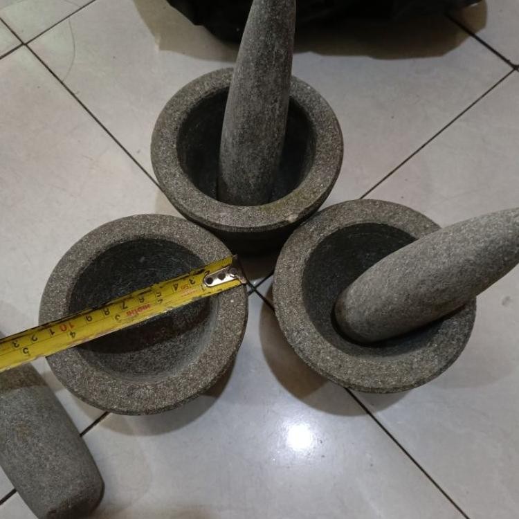 Lumpang Batu Tumbukan Jamu Tumbukan Bumbu 100 Batu Ukuran Mini Khusus Gosen