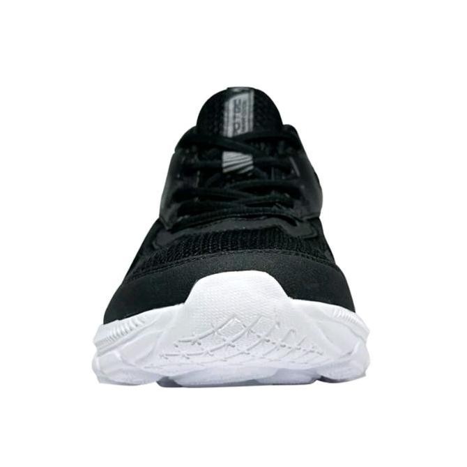 Spotec Sepatu Running Spotec Walden Hitam Putih