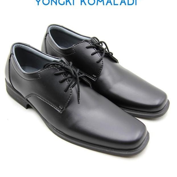 Yongki Komaladi Pantofel Pria Olad1128221 Shoes Kerja