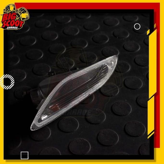 Promo Lampu sein belakang kanan Vespa Sprint / Primavera 3V IGet COD