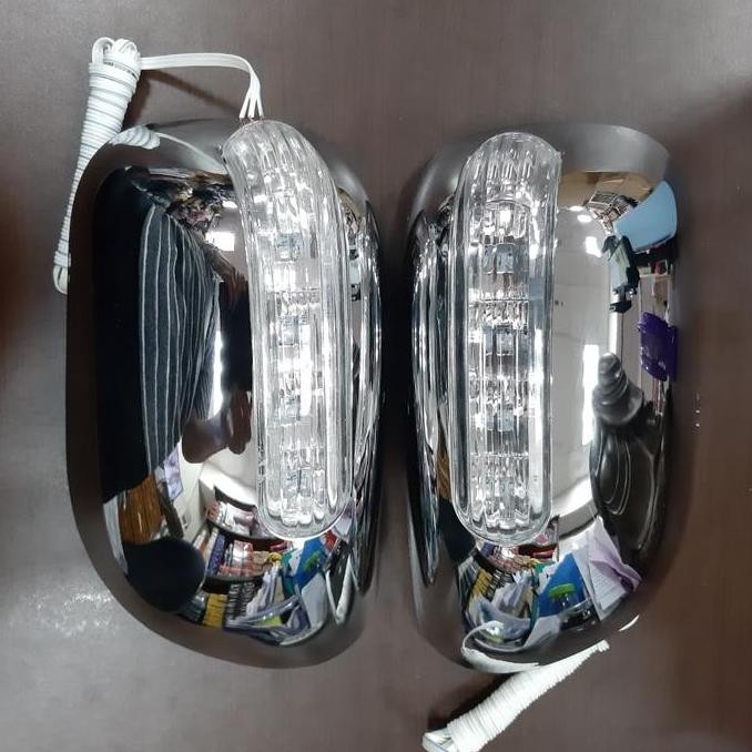 Cover spion lampu mobil toyota Avanza 2008-2011