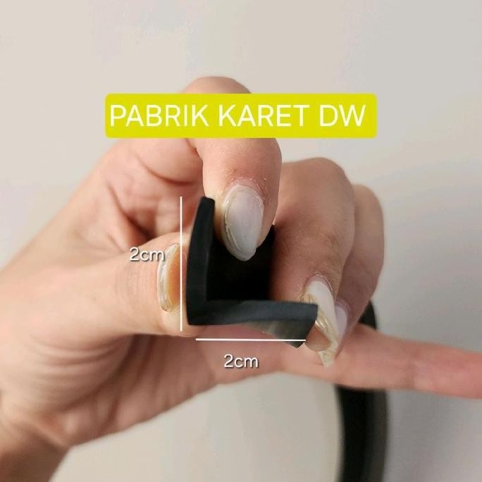Promo Karet List Letter L 2X2 Cm Karet Siku 2 X 2 Cm Pengaman Siku Pelindung Sudut Karet Sudut Cod