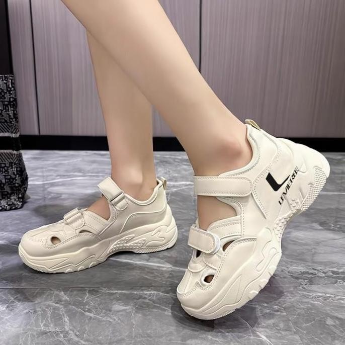 FREE BOX Sepatu Sneakers Wanita Slip On Wanita Premium Sepatu Sandal Cewek LV0667