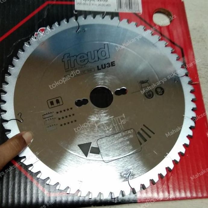 Gergaji Kayu Freud/ 10" Mata 60 T.Chip