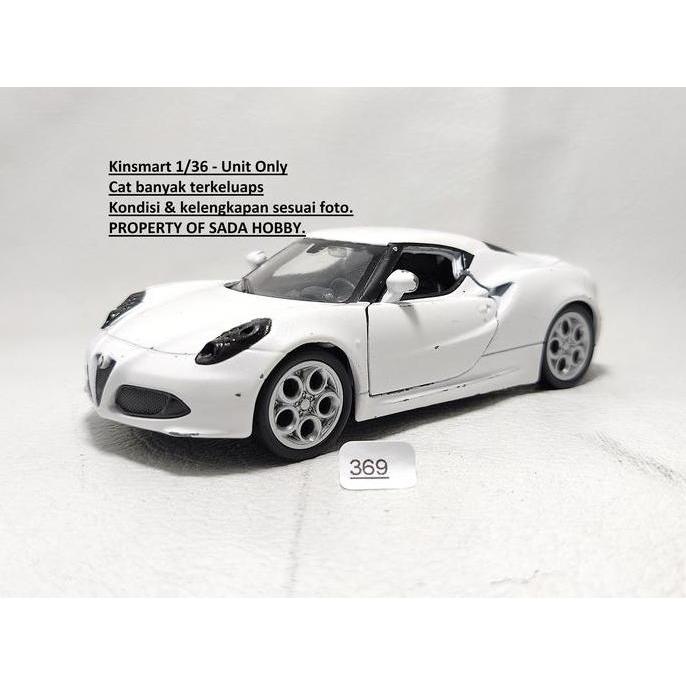 WELLY 1/36 ALFA ROMEO 4C PUTIH UNIT ONLY S2025