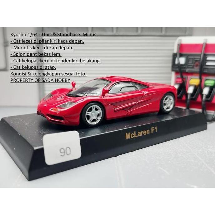 KYOSHO 1/64 MCLAREN F1 MERAH UNIT & STANDBASE S2025