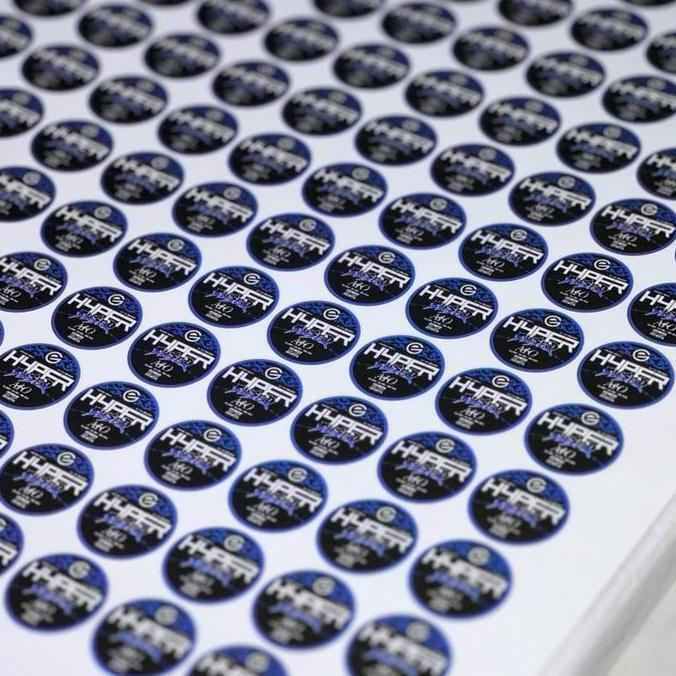Yeah- Sticker Biru Garilo Hyper