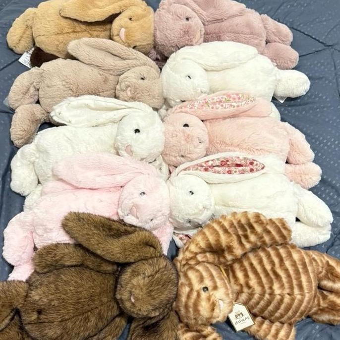 [MIND] JC authentic medium bunny ( include pouch)
