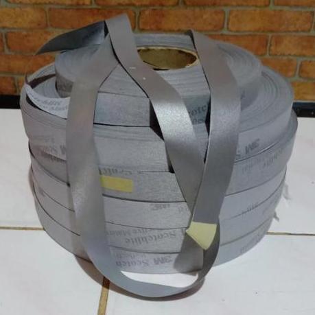 TERBARU - Scotlite reflective Kain 3M 8906 lebar 2,5cm 3M jaket atau rompi