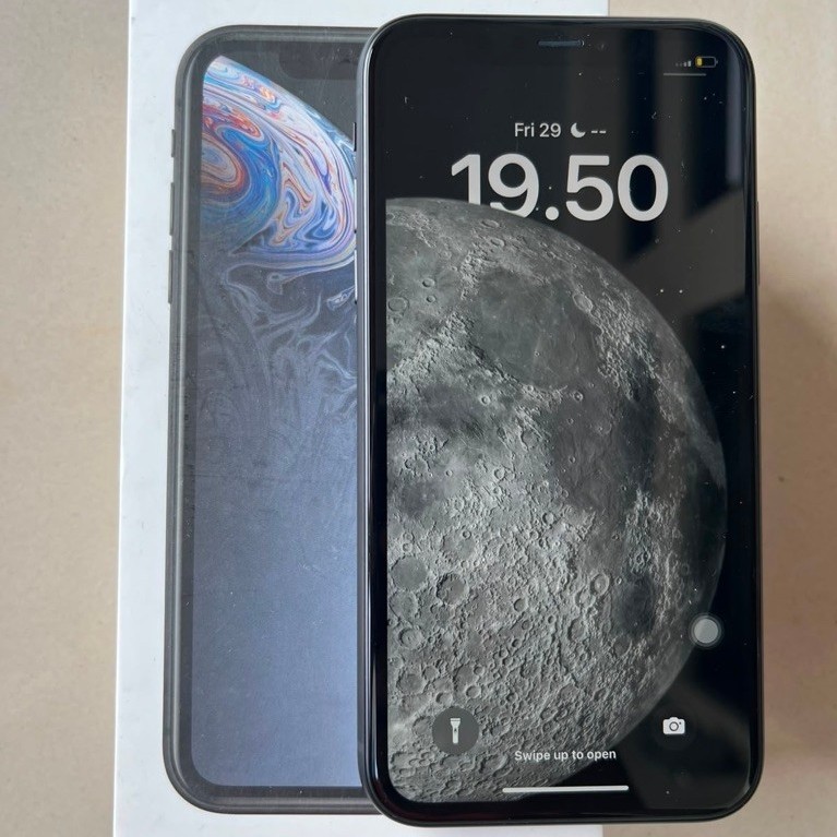 IPHONE  X / XR 128 GB & 256 GB SECOND RESMI INDONESIA