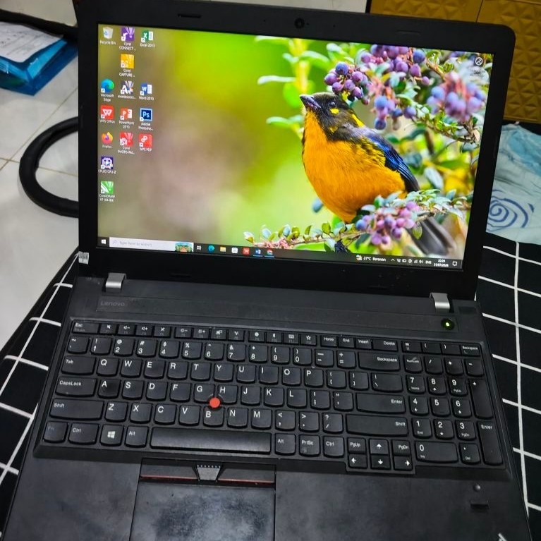 Lenovo Thinkpad i3 gen7