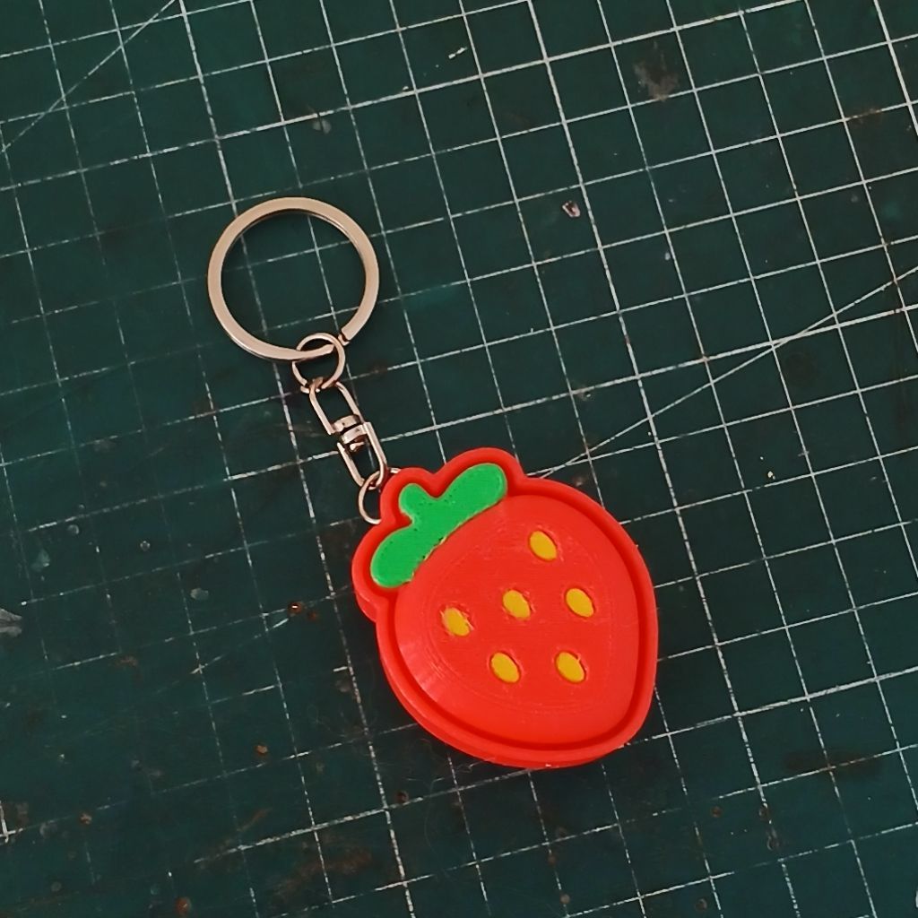 gantungan kunci strawberry klik ganci 3d print custom lucu